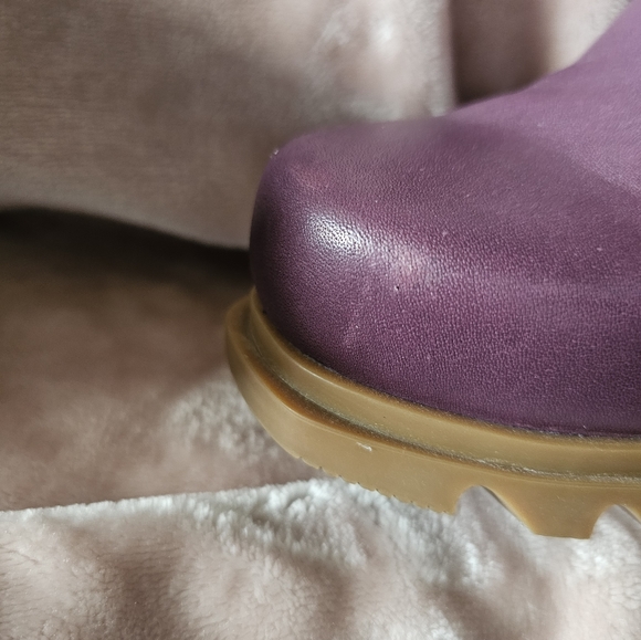 Sorel Wedge Boots - Picture 14 of 14